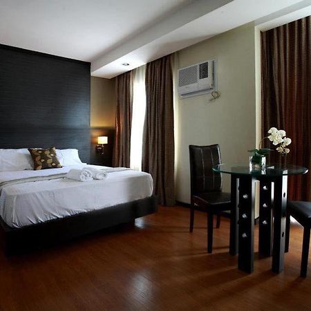 Makati Boutique Hotel Near Naia Airport Terminal 3 Edsa Pasay Cbd Makati City Dış mekan fotoğraf