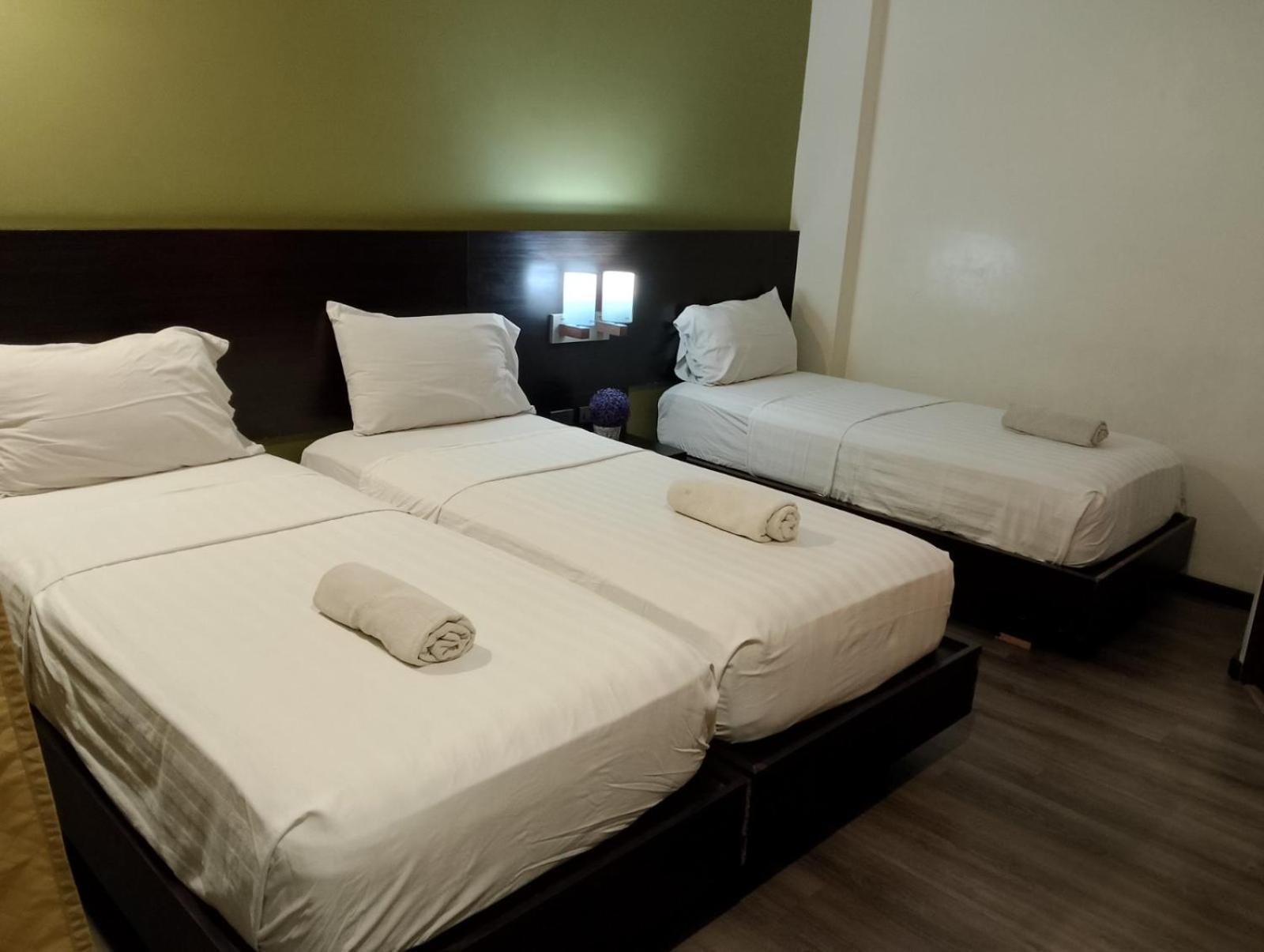 Makati Boutique Hotel Near Naia Airport Terminal 3 Edsa Pasay Cbd Makati City Dış mekan fotoğraf